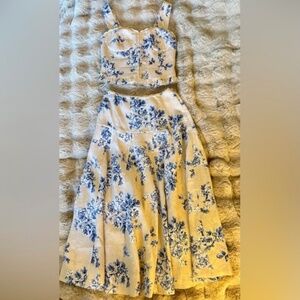 Reformation Anatolia Linen Two Piece In Hugo, brand new, never worn, no flaws.